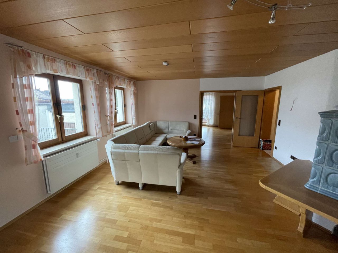 E06 Wohnzimmer E06 Wohnzimmer