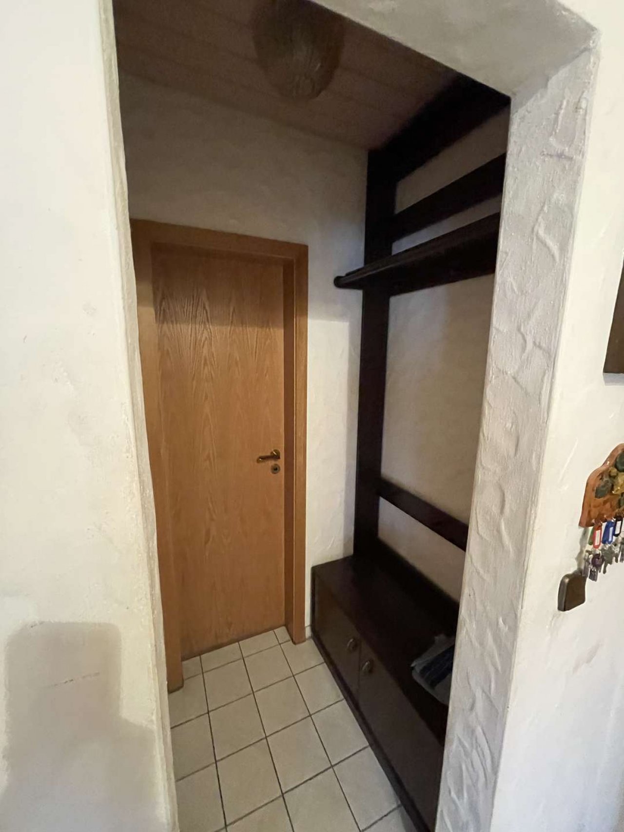 E16 Garderobe E16 Garderobe